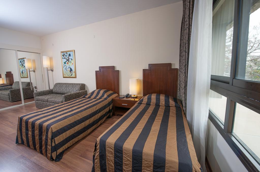 Apropo Hotel Ραμάτ Γκαν Δωμάτιο φωτογραφία