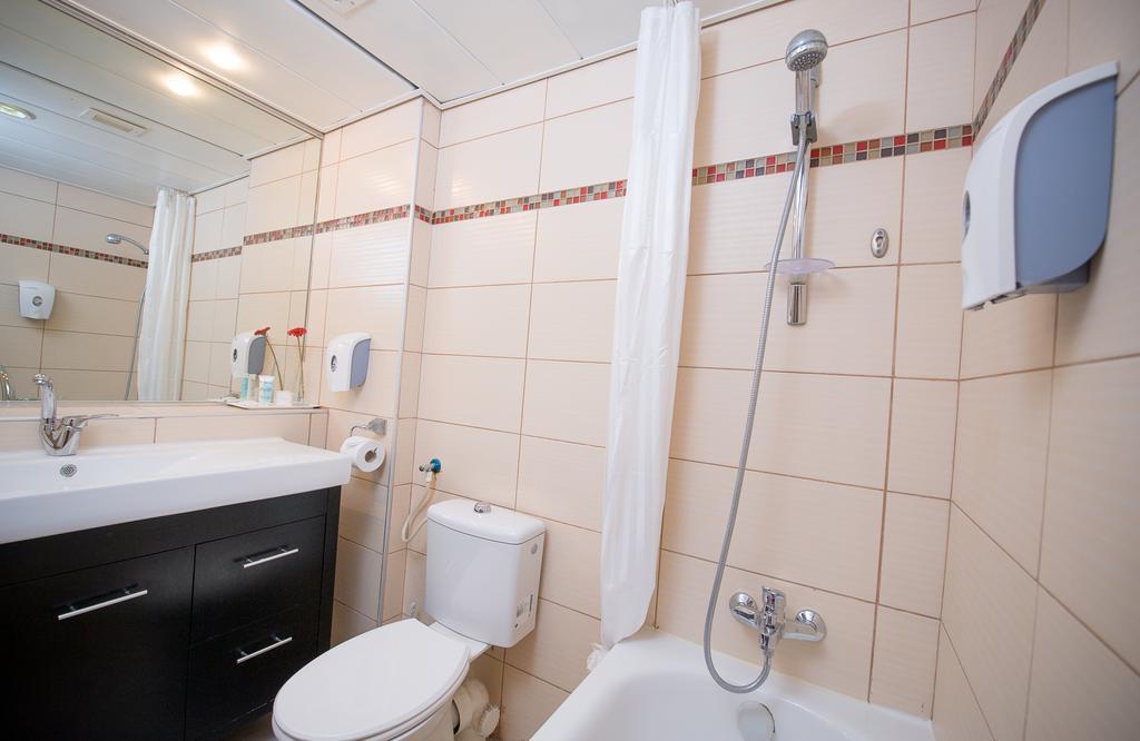 Apropo Hotel Ραμάτ Γκαν Δωμάτιο φωτογραφία